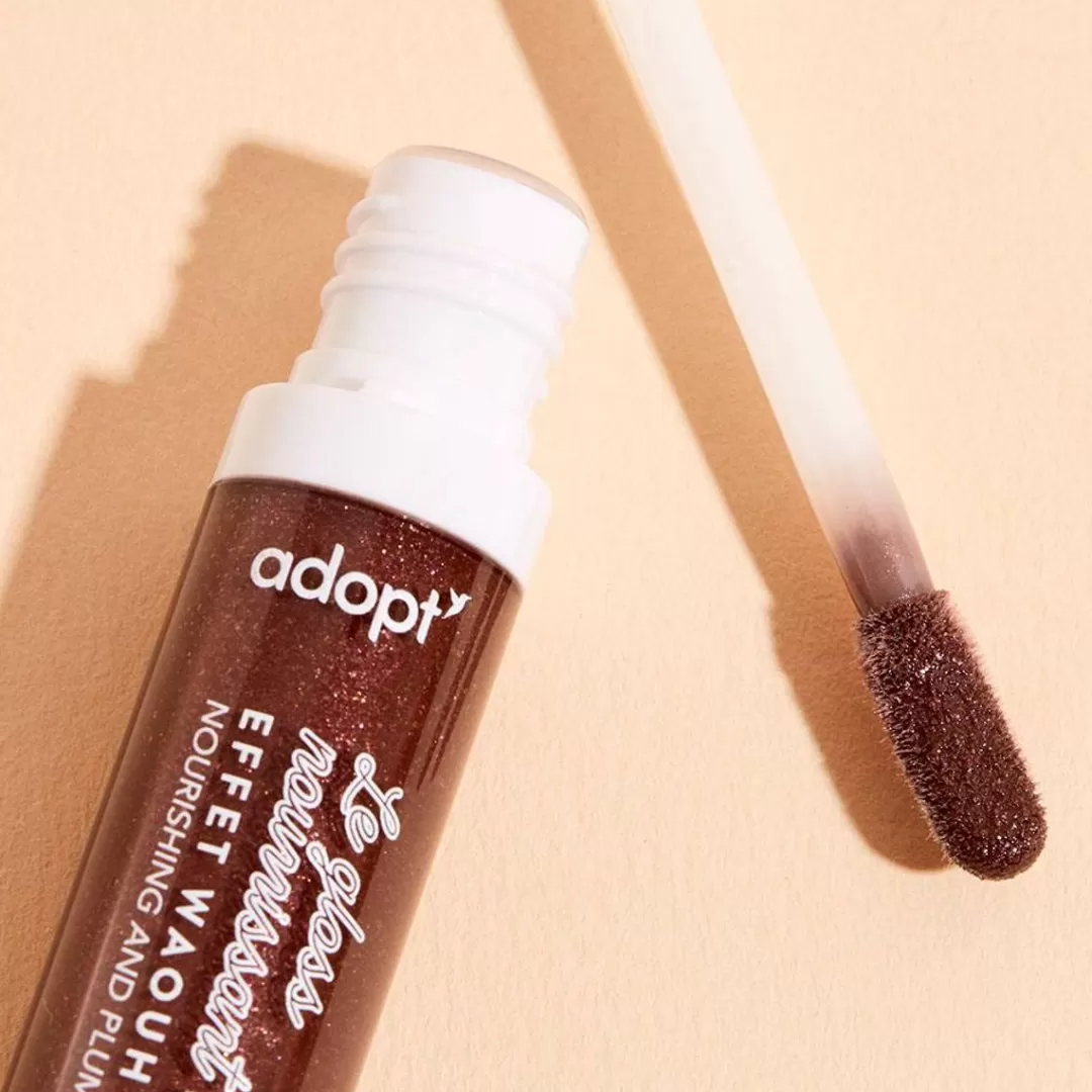 Adopt Gloss^Glittery Lip Gloss With A Wow Effect!